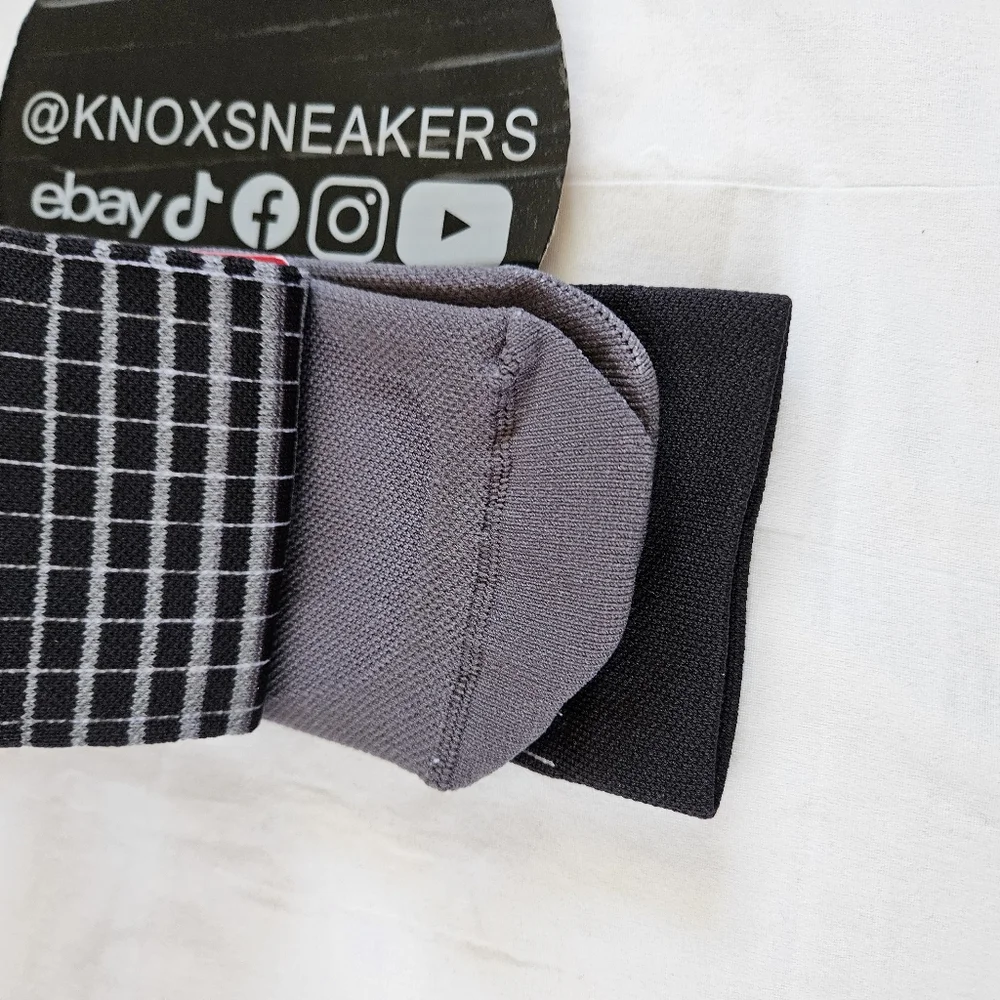 Lululemon Power Stride Crew Socks BLK Black Grey Women's Size Medium 6.5-8.5